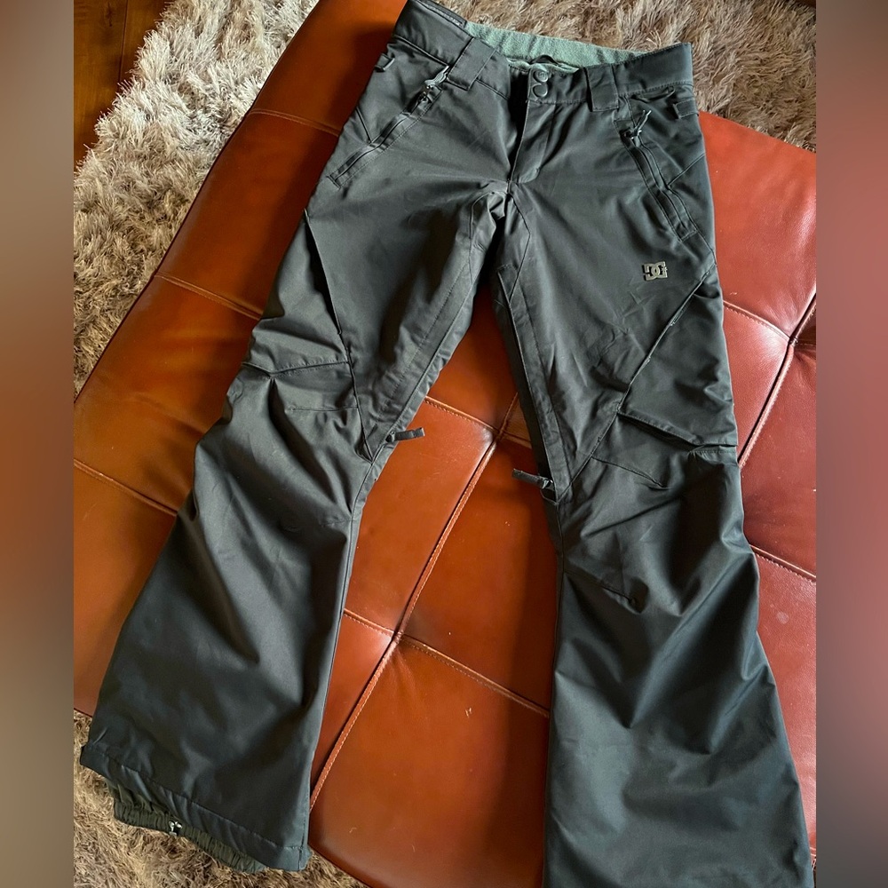 Women’s Black DC snow pants